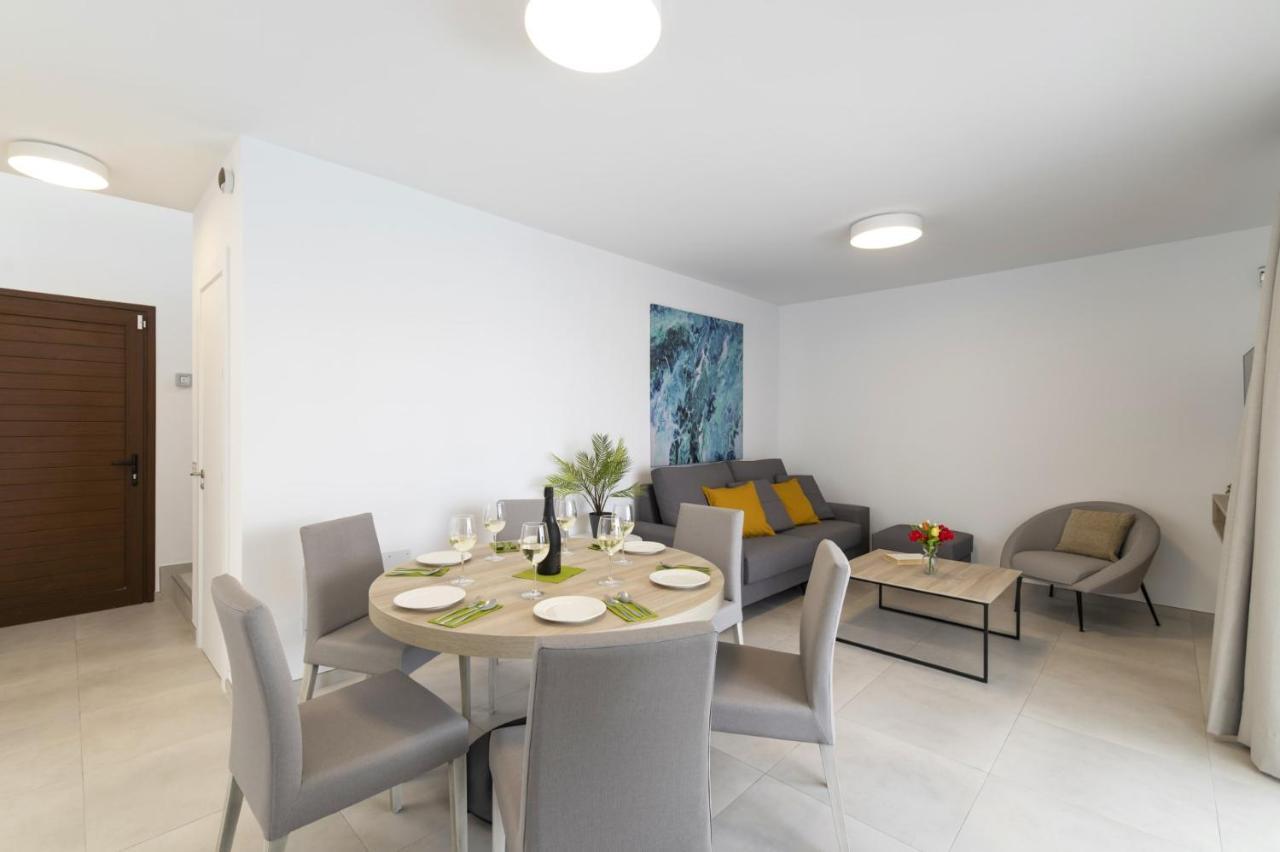 פלאיה בלנקה Villa Omura By Villa Plus מראה חיצוני תמונה